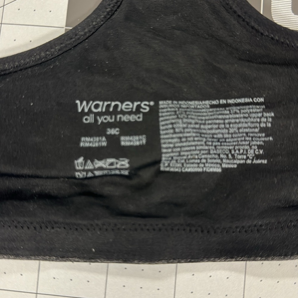 Warner’s Racer Back Front-close T-shirt Bra NWOT - Picture 2 of 3